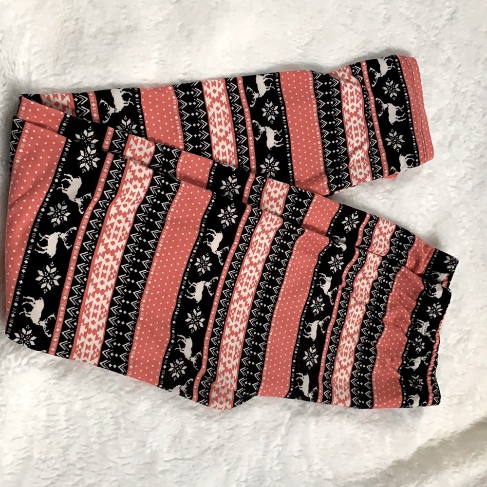 Girls Pink and Black Deer Leggings!! 💕
